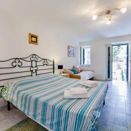 Villa Vincenzo Di Meglio Barano d'Ischia Room photo