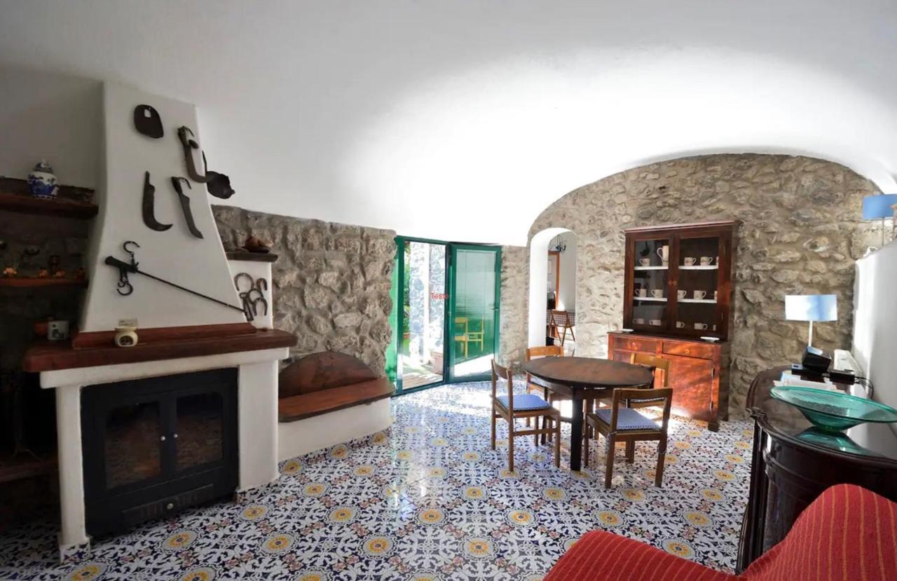 Holiday home Vincenzo Di Meglio *